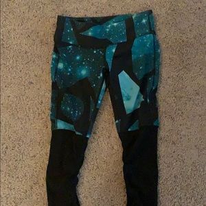 Alo Yoga size XS Goddess leggings - like new